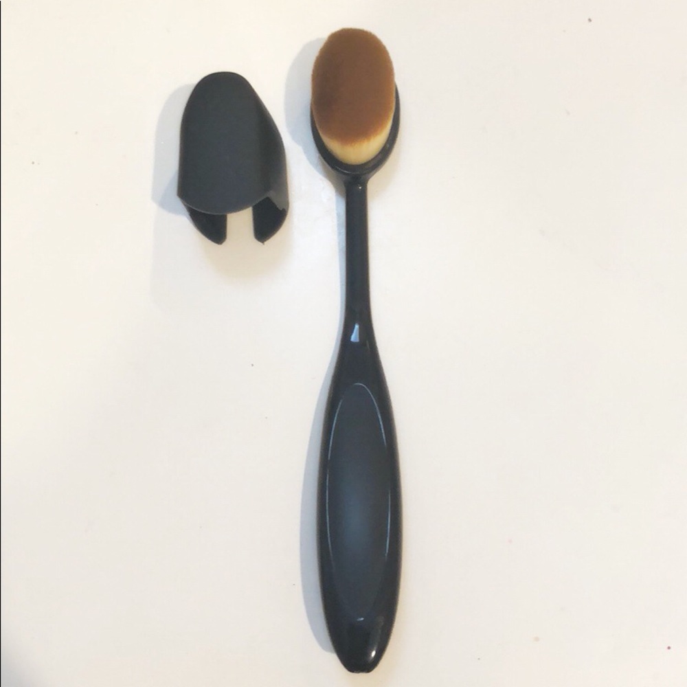brand new foundation applicator